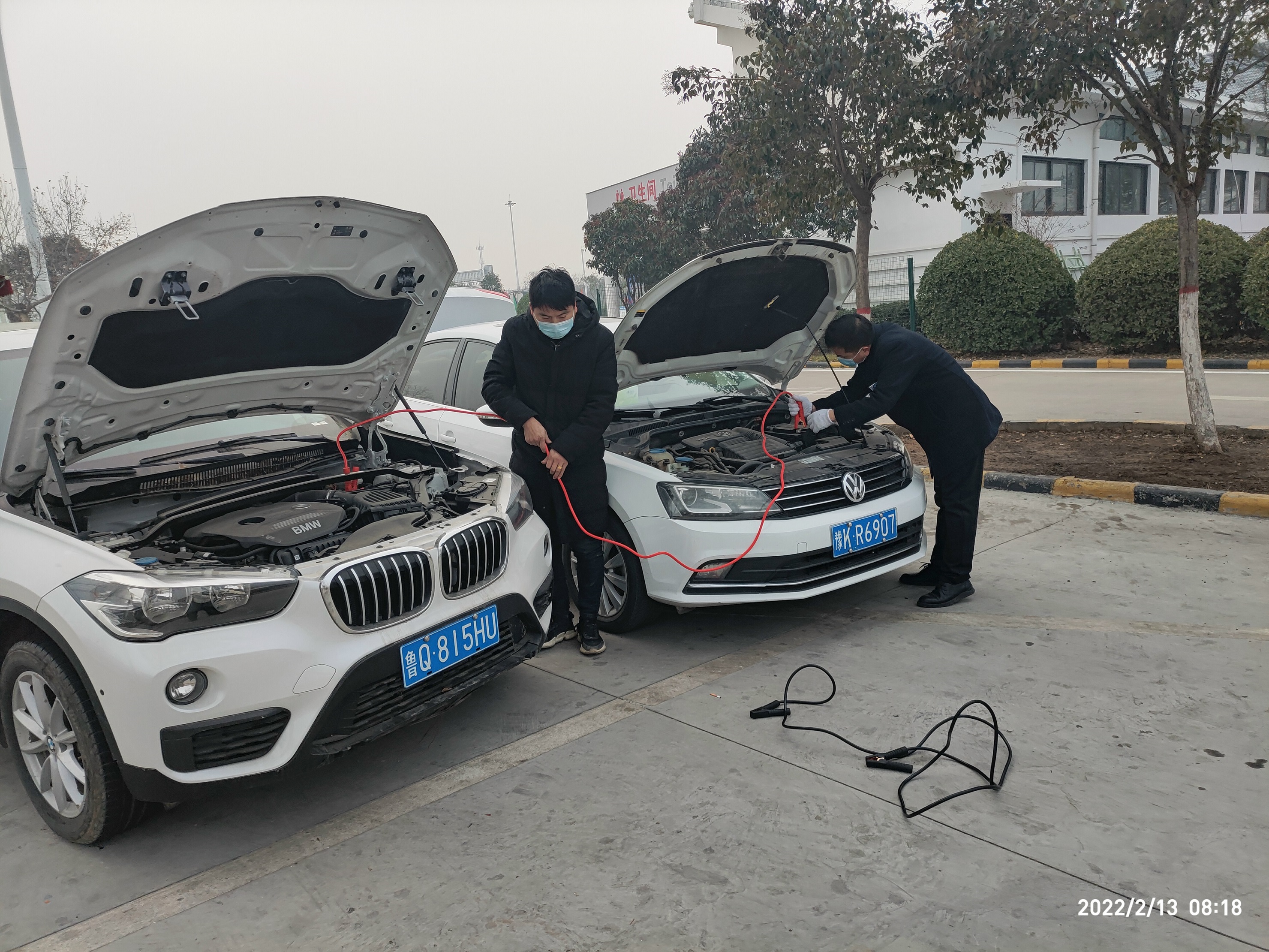 2月13日禹州服務(wù)區(qū) 熱心駐司乘 劉夢(mèng)浩.jpg