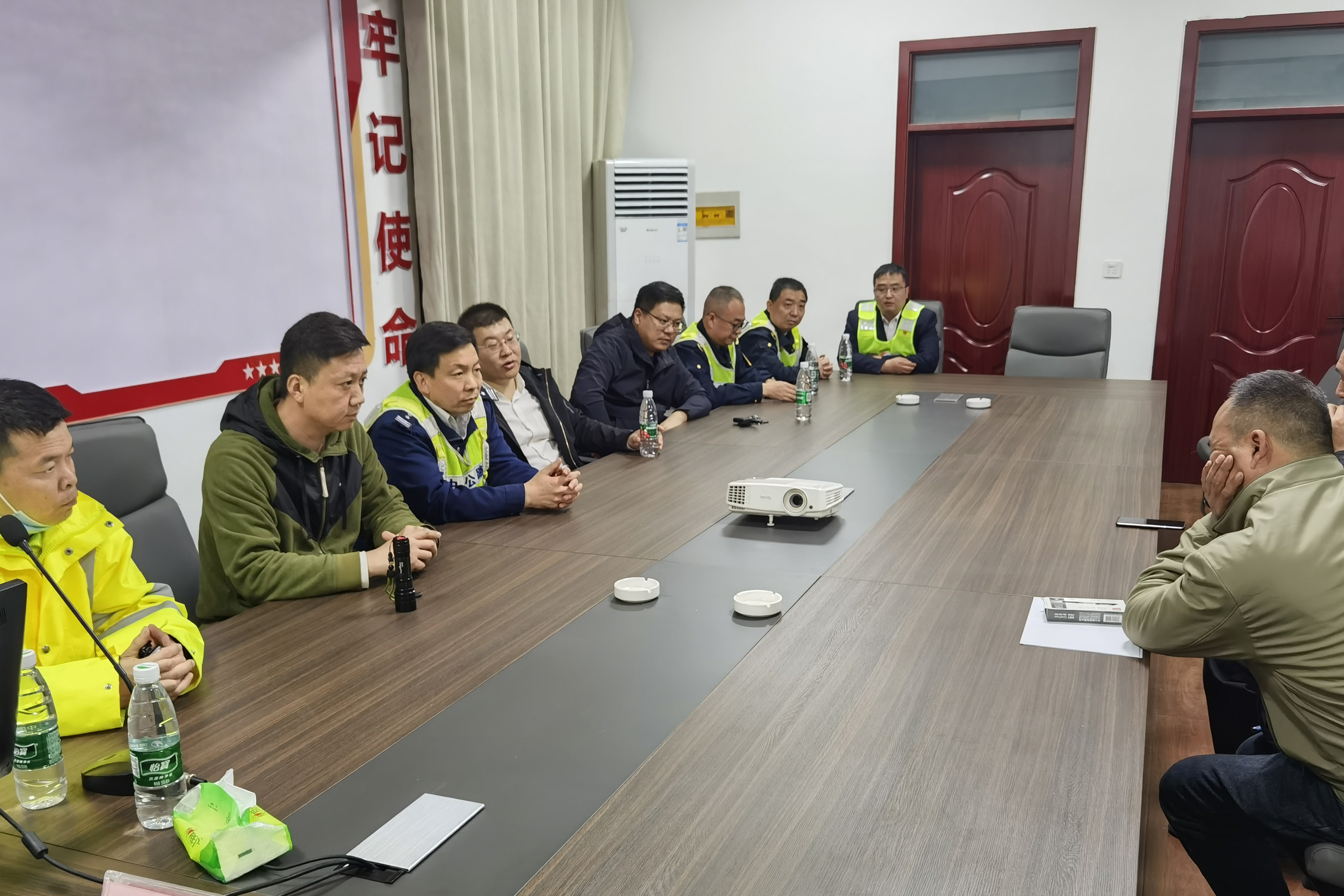 bf67e02e2956b85e1a8a4cb298d32d.jpg bf67e02e2956b85e1a8a4cb298d32d.jpg